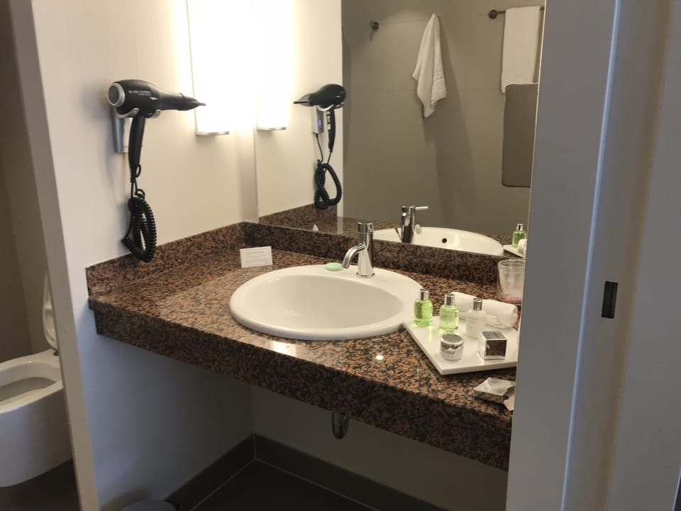 Zimmer NH Collection Hamburg City