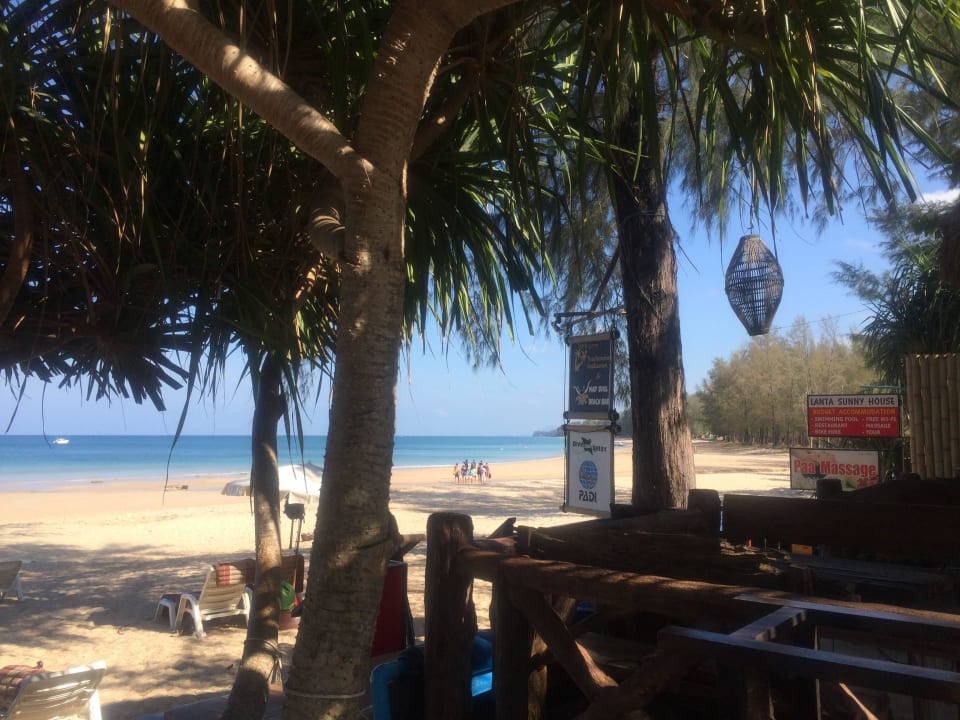 Blick vom Restaurant Hotel Lanta Castaway Resort