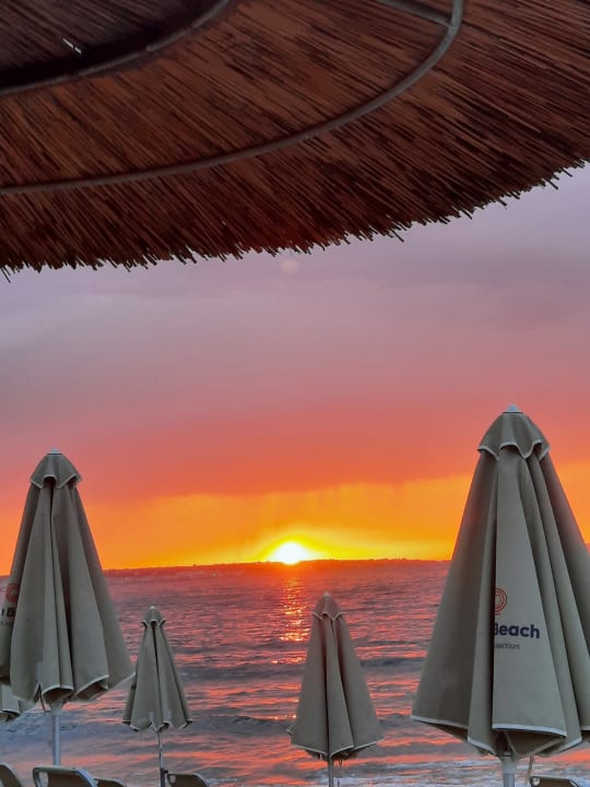 Strand High Beach Resort