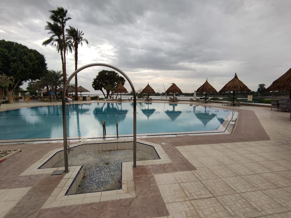 Pool Jolie Ville Kings Island Luxor