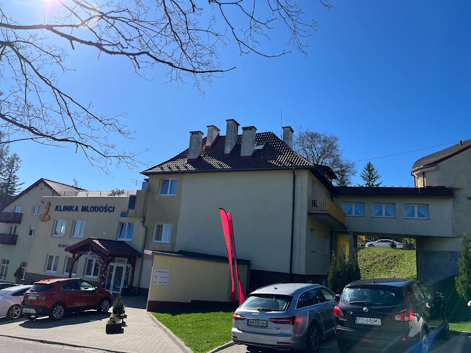 Außenansicht Klinika Młodości Medical SPA