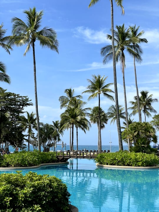 Pool Phuket Marriott Resort & Spa Merlin Beach