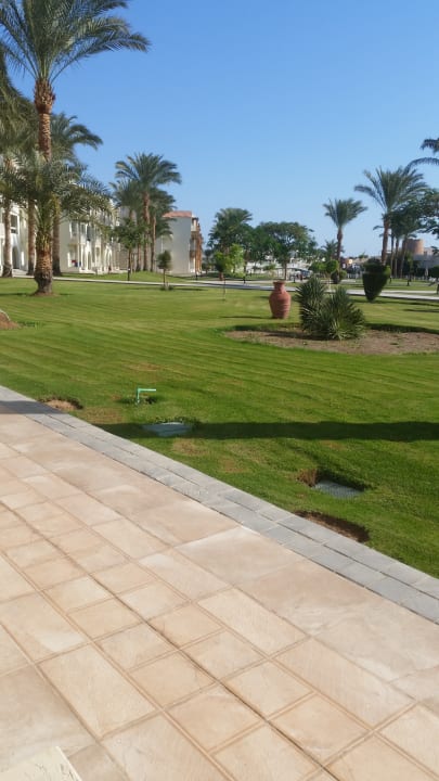 Gartenanlage Pickalbatros Dana Beach Resort - Hurghada