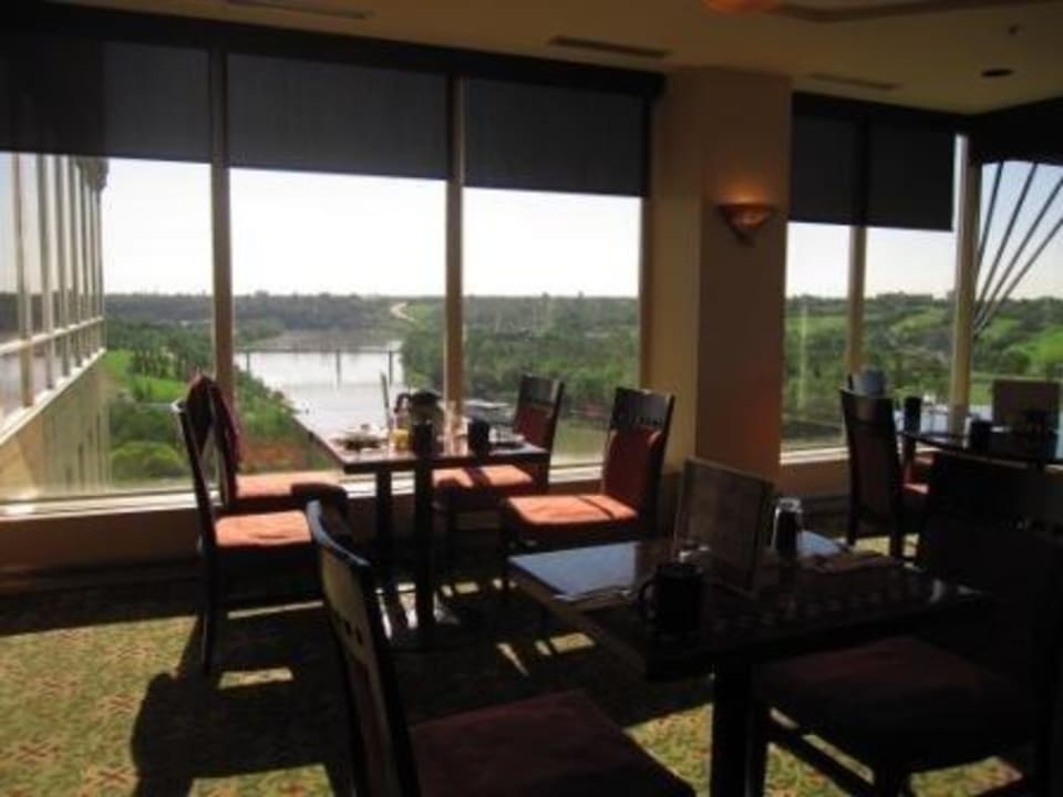 Frühstücksraum Hotel Courtyard Edmonton Downtown