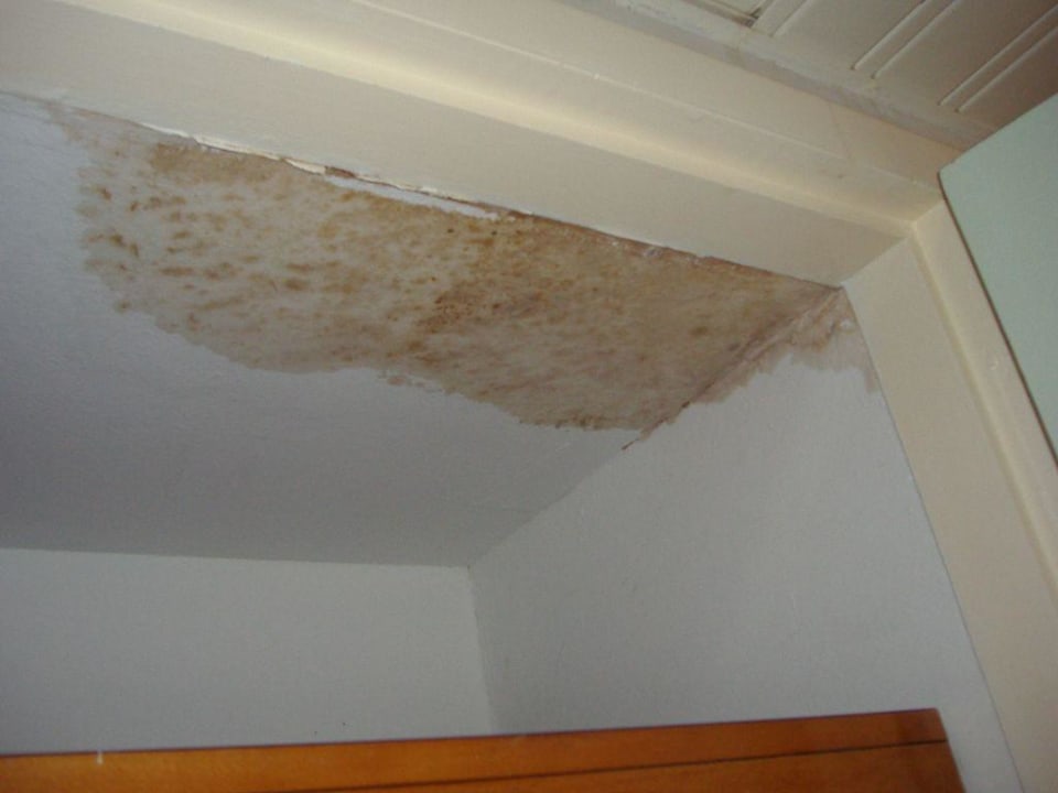 Verschimmelter Kleiderschrank Aparthotel Residence Hammamet