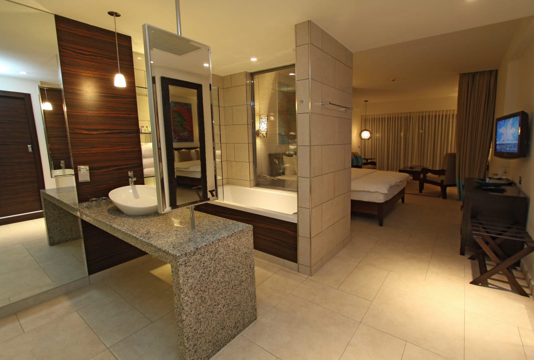 Grand Palm Suite Arkin Palm Beach Hotel