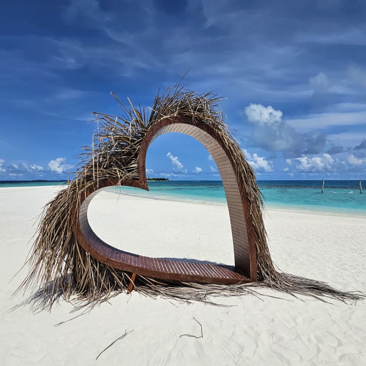 Strand Sun Siyam Vilu Reef