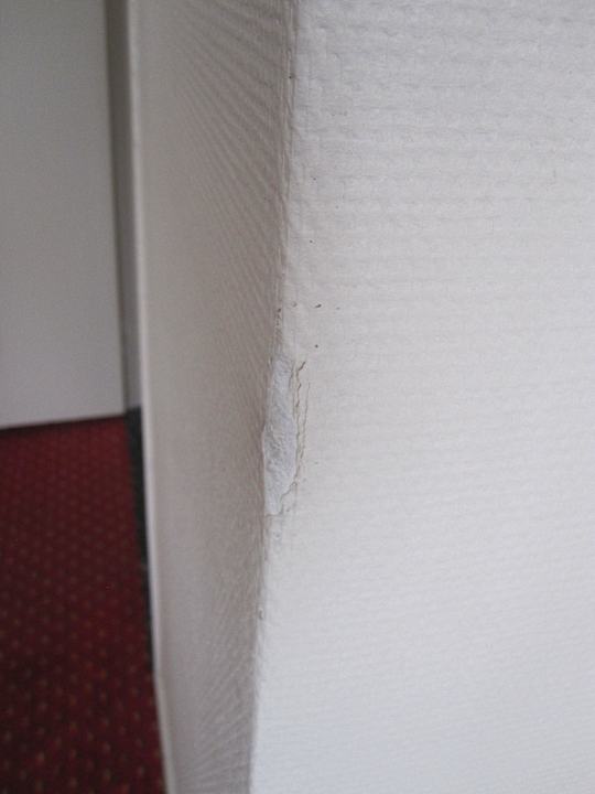 Diverse Wandbeschädigungen Fletcher Hotel-Restaurant De Mallejan