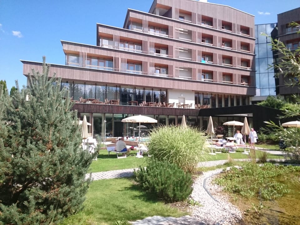 Hotel von vorne  Falkensteiner Hotel Schladming