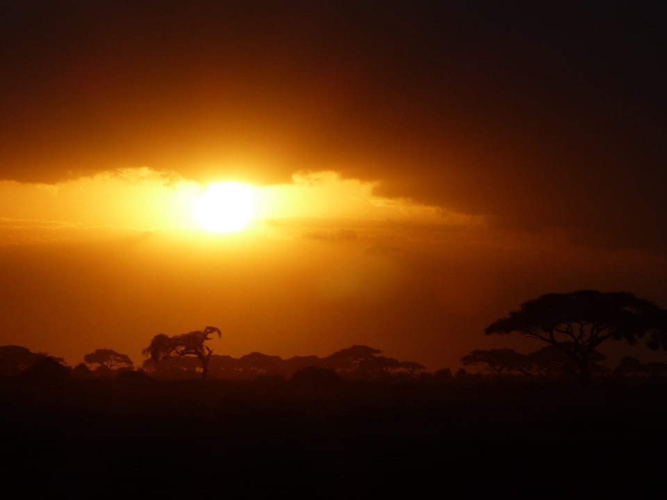 Sonnenuntergang Hotel Amboseli Sopa Lodge