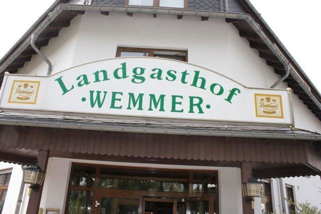 Eingang Hotel Landgasthof Wemmer