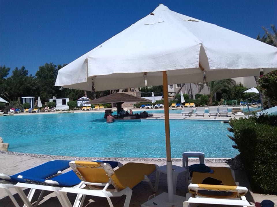  EinTeil vom grossenPool Prima Life Makadi Resort