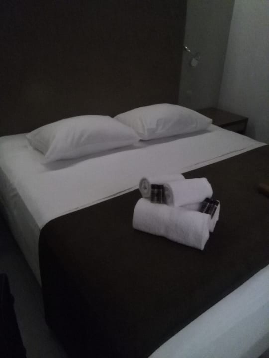 Zimmer Oktober Downtown Rooms