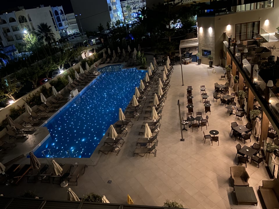 Pool Hotel Theartemis Palace