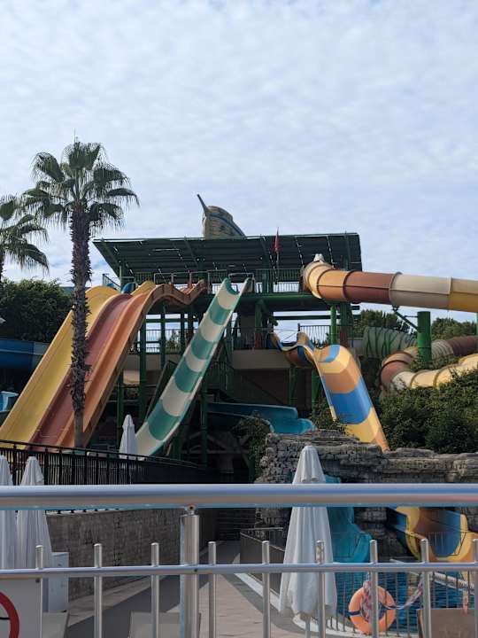 Pool Crystal Sunset Pearl Collection