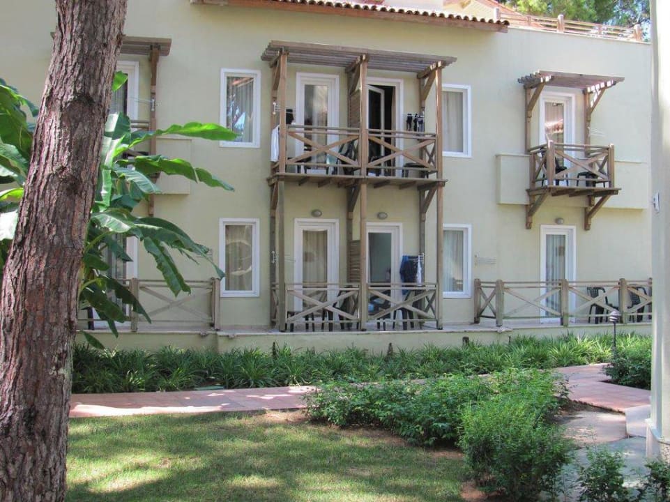 Bungalow Crystal Flora Pearl Collection