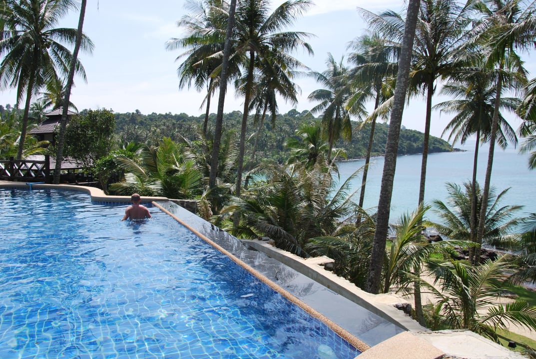 Basen Koh Kood Beach Resort