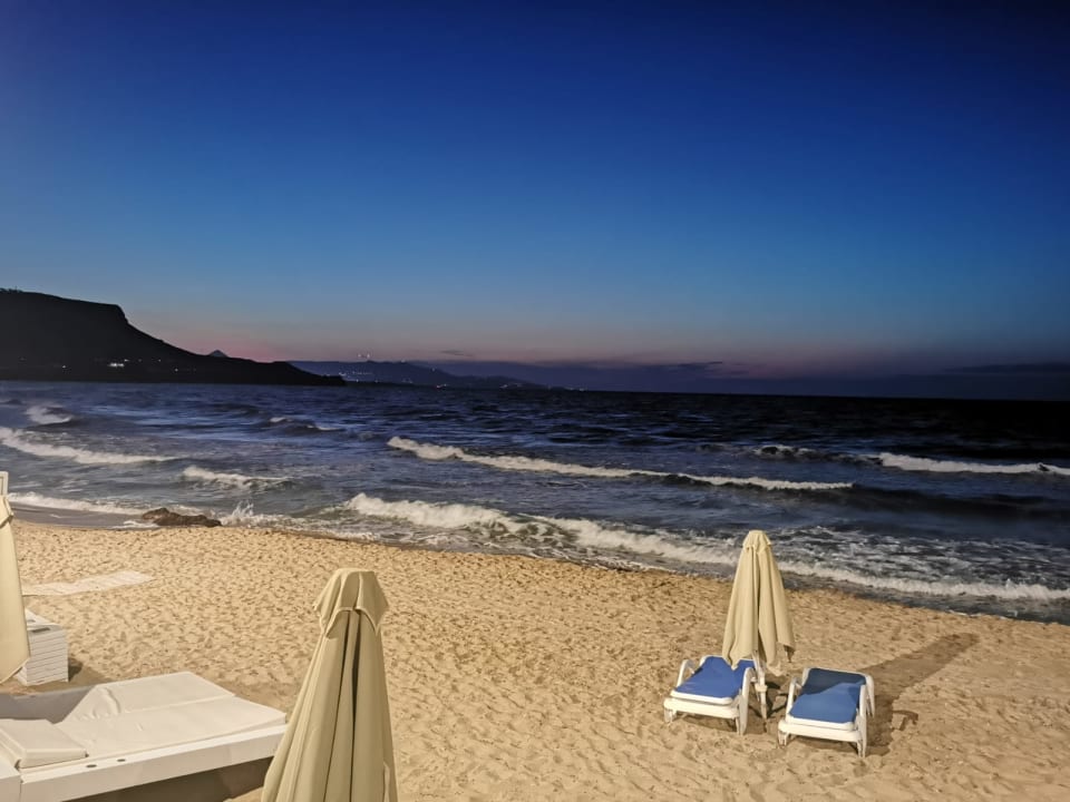 Strand Arina Beach Resort