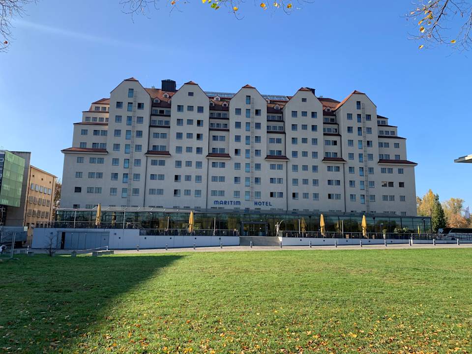 Außenansicht Maritim Hotel Dresden
