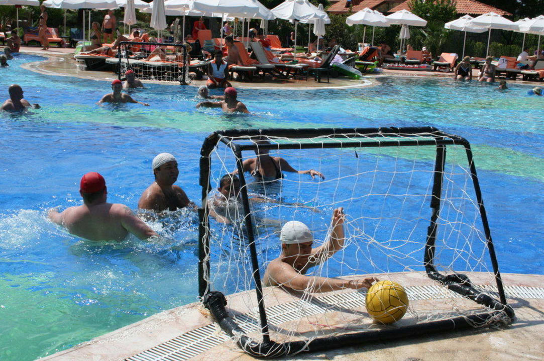 Waterpolo mit Deniz und hakan Sherwood Exclusive Lara