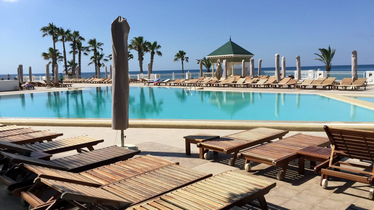 Großer Pool Hotel Bel Azur Thalasso & Bungalows