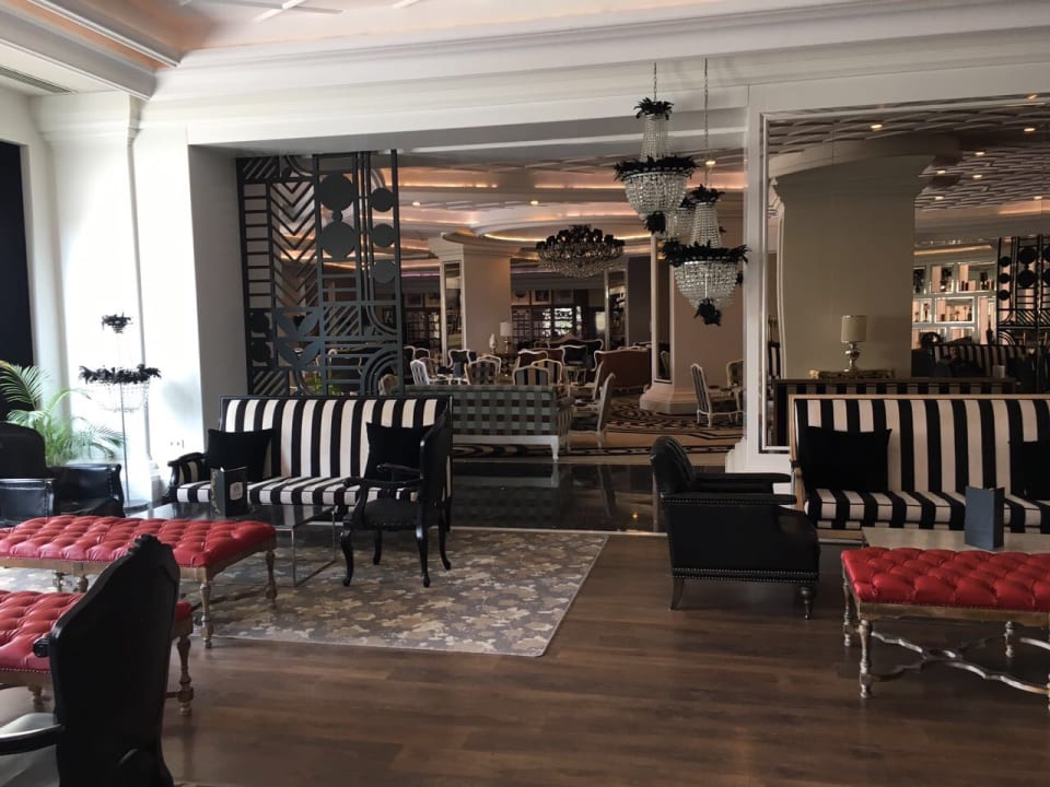 Lobby Hotel Delphin Imperial