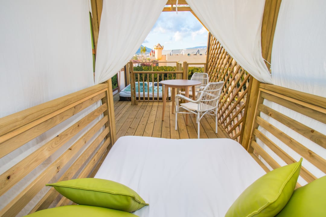 Zimmer Magic Robin Hood Resort