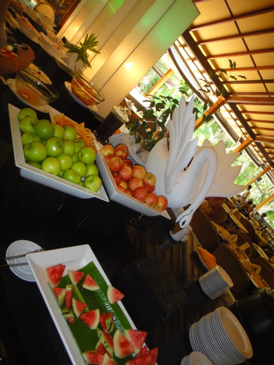 Buffetrestaurant Adaaran Select Meedhupparu Island Resort - Premium All Inclusive