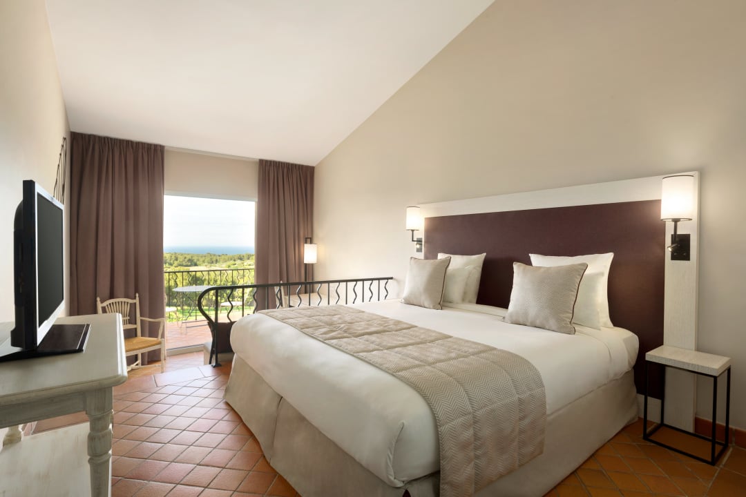 Zimmer Le Fregate Provence