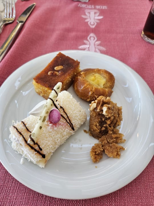 Gastro Side Story Resort & Spa