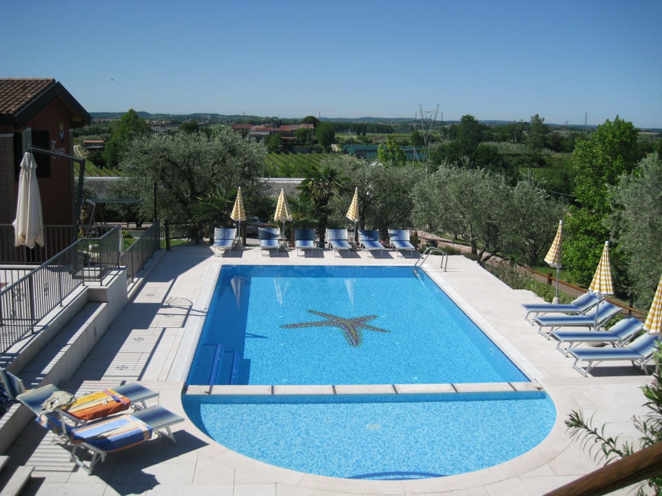 Blick auf den traumhaften Pool Agriturismo Le Tese