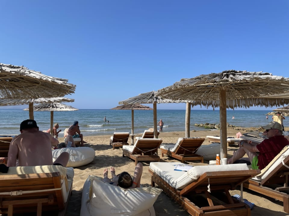 Strand Mitsis Rinela