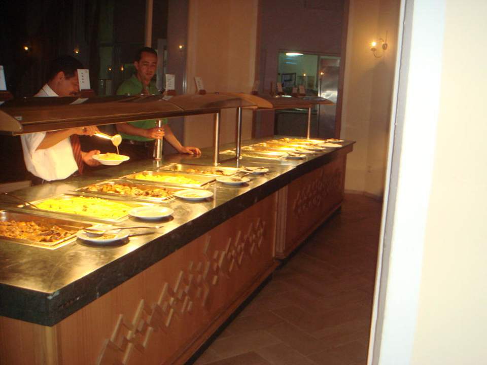 MittagsBüffet Mahdia Beach & Aquapark