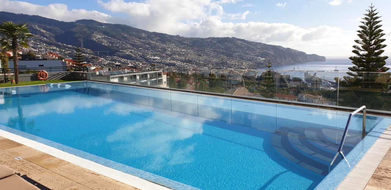 Pool Hotel Madeira Panoramico