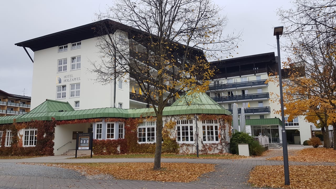 Außenansicht Hotel Holzapfel