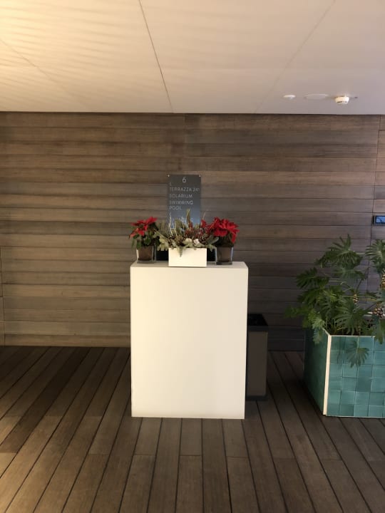 Gastro Hilton Lake Como