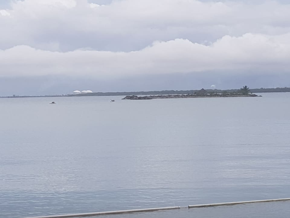 Meer leider ohne klares Wasser Bahia Principe Luxury Bouganville