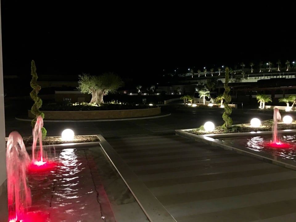 Bei Nacht Miraggio Thermal Spa Resort