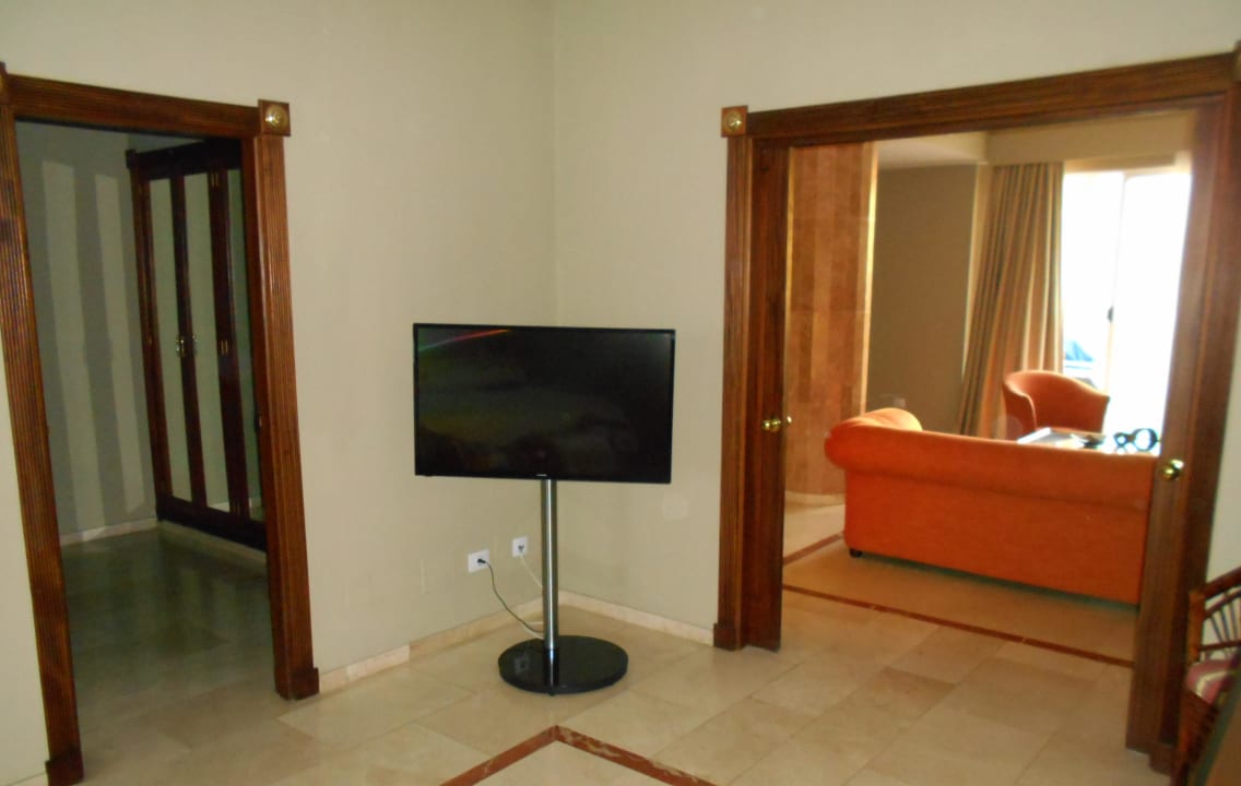 Zimmer Bull Reina Isabel & Spa