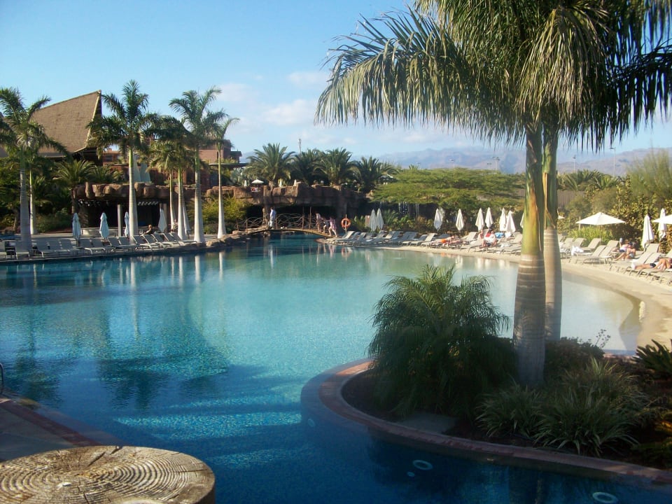 Ein weiterer Pool Lopesan Baobab Resort