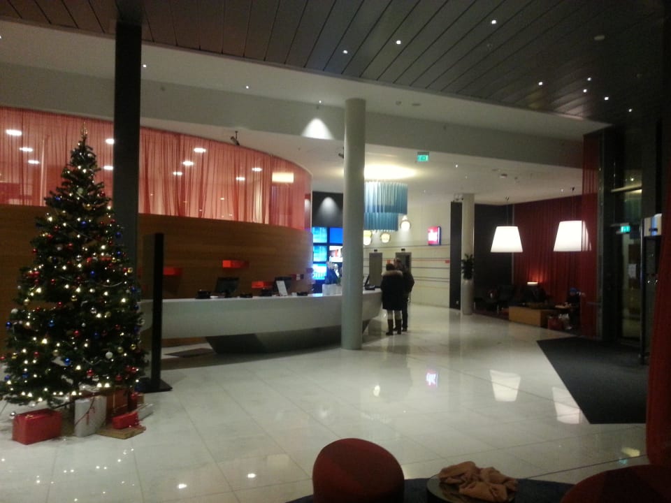 Rezeption Radisson Hotel & Conference Centre Oslo Airport