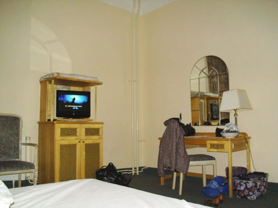 TV und Minibar Orea Spa Hotel Bohemia