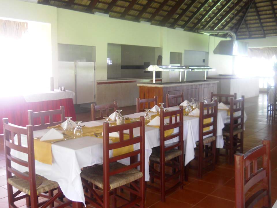 Restaurant Buffet La Tambora Beach Resort