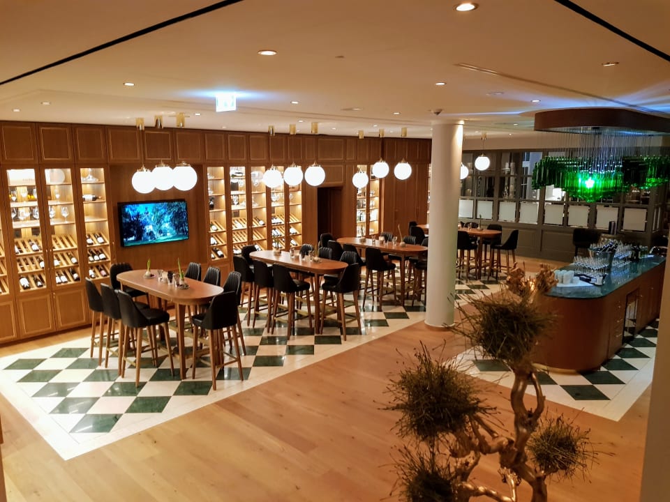 Gastro Steigenberger Icon Grandhotel Petersberg