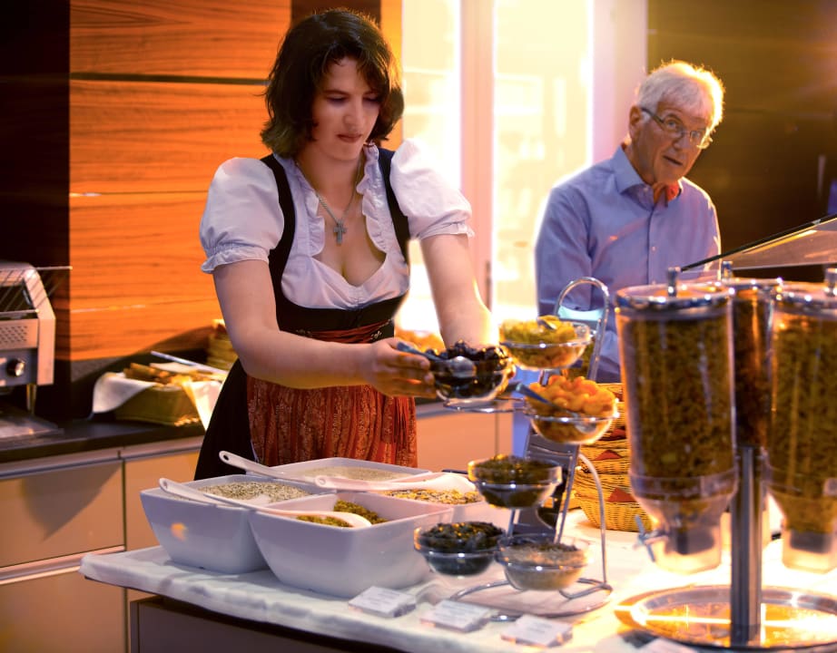 Breakfast Buffet Hotel Stadt Kufstein