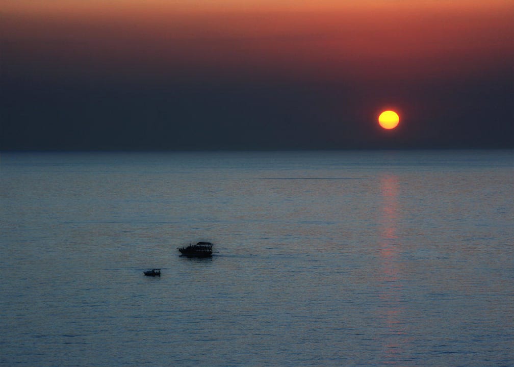 Sonnenuntergang Korumar Hotel De Luxe