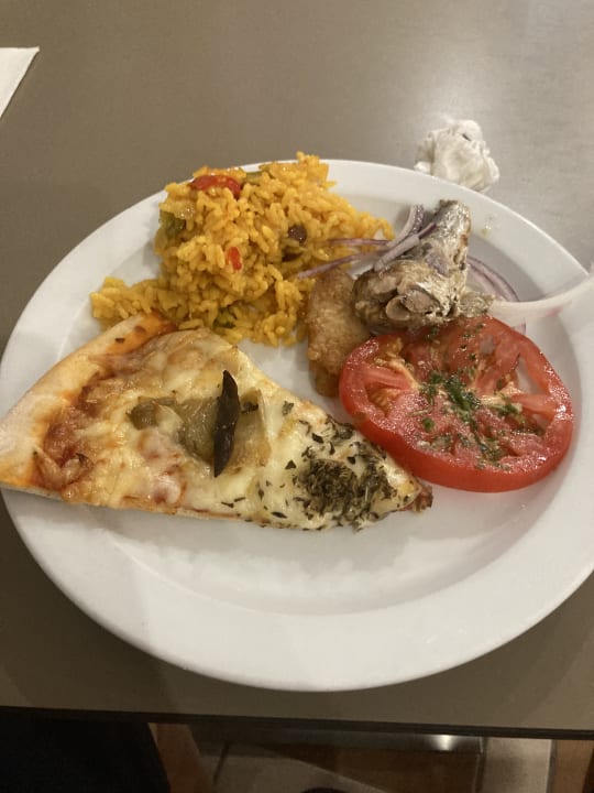 Gastro HL Miraflor Suites Hotel