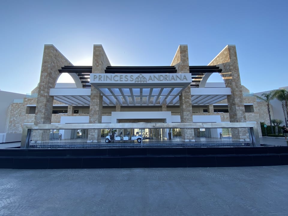 Außenansicht Princess Andriana Resort & Spa