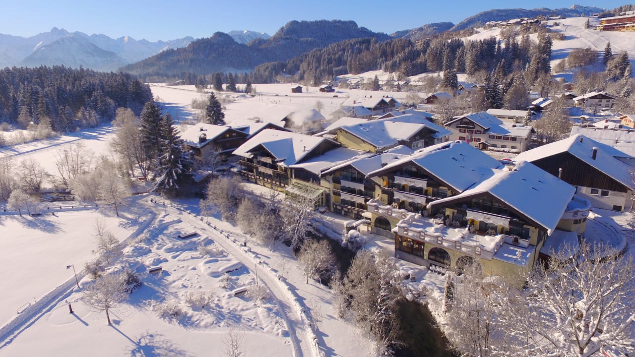 Außenansicht Parkhotel Burgmühle