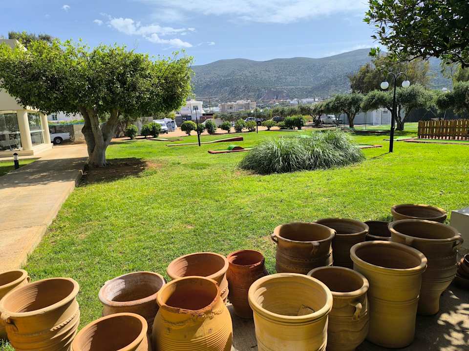 Gartenanlage allsun Hotel Malia Beach